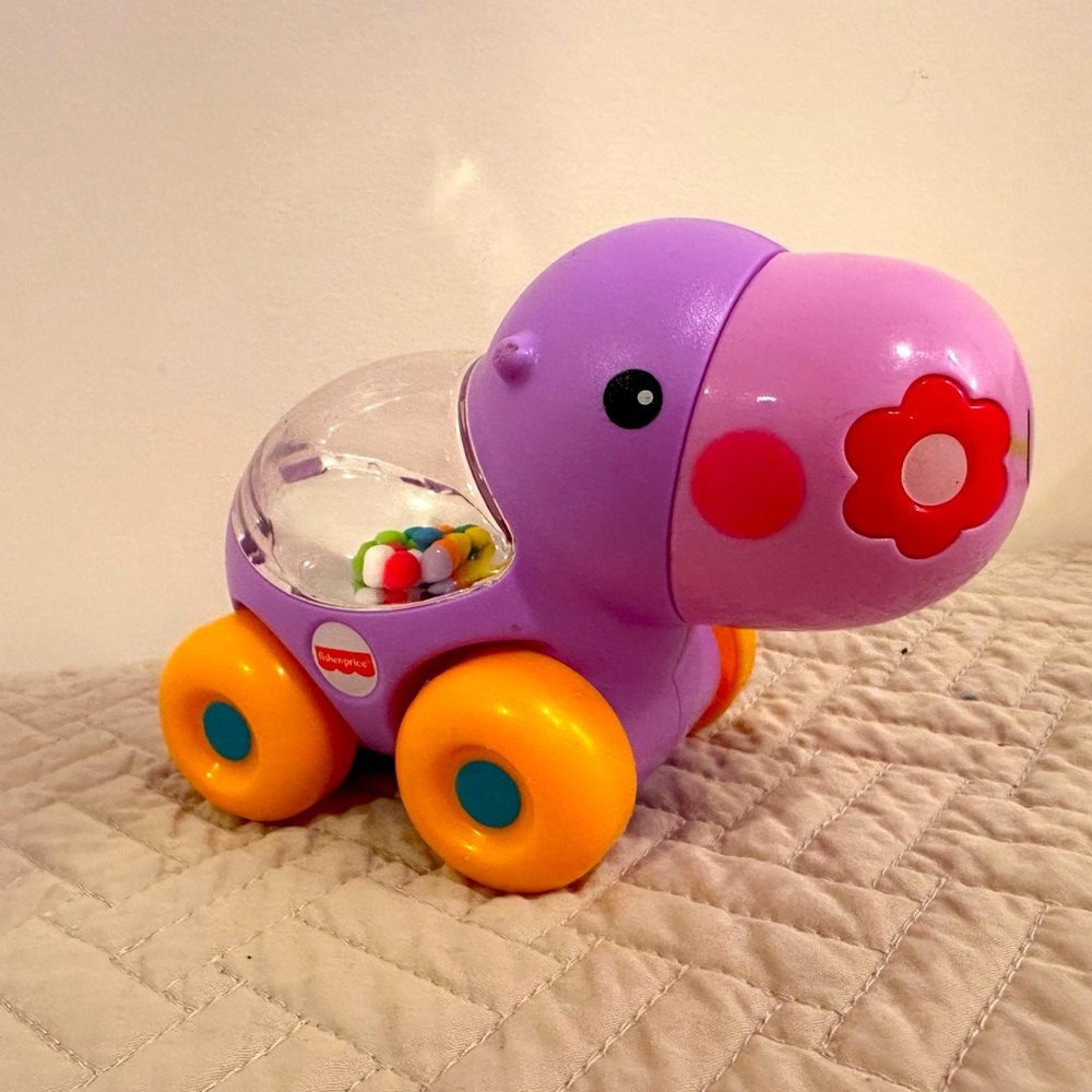 Fisher Price Purple Rolling Flower Hippo Ball Rattle Toy Baby Toddler 2013
